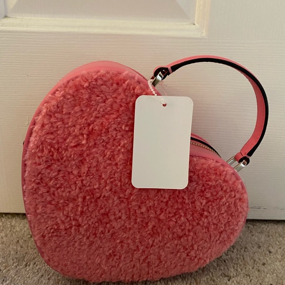kate spade Handbags - NWT Kate Spade Pink Sherpa heart shaped purse